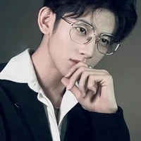 Hà Thiên Bảo/@HaThienBao/³⁵