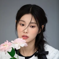 Linh Nân Mã/@SagLinh/²⁶