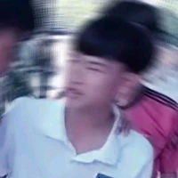 Nhóm T.Thật