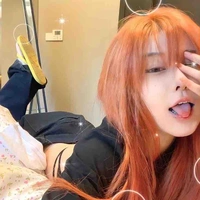 Trần Nguyễn Ái Phương (con riêng của mẹ kế) 