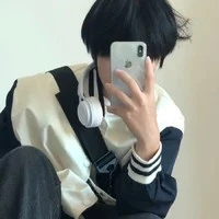 Mục Anh Vũ ( bff cô.)