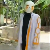 707