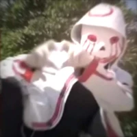 606