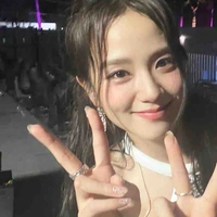 Jisoo 