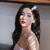 Dương Siêu Việt (chị họ cậu)