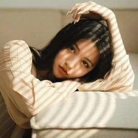 Lam Tuyết Như-bff nu9