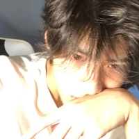 Vương Ma Kết       [Wuynt  Toga]