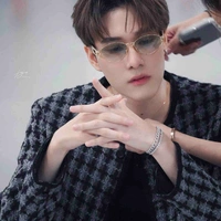 nhỏ tác giả 