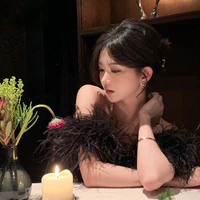Diệc Thiên Ái (Tiểu Thư)