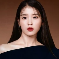 IU - MẸ RUỘT JUNGKOOK