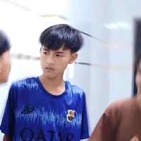 Thật