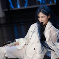 Vương Dịch (cô)