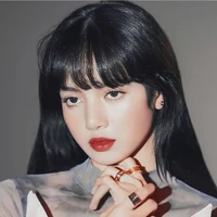 lisa(cô )