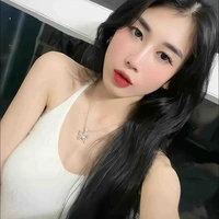 Umie(Uyển My)