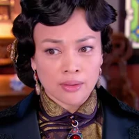 Đồng Phu nhân (Ngạch nương)