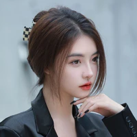 Hoàng Gia Hân_Mio