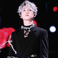 Nghiêm Hạo Tường 