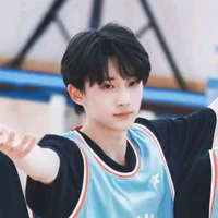 Dư Vũ Hàm(anh)