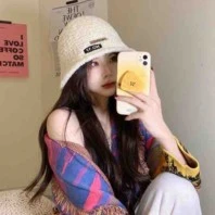 Lưu Hoàng Mộc Hy.nu9