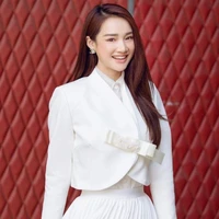 Nhã Phương( mẹ thuận ,thơ)