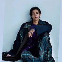 Bright Wachirawit (ba lớn)