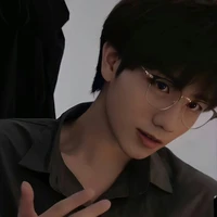 Lục Anh Minh_bố  nu9