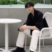 Lục Tiến Quân_anh út