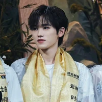 Tống Á Hiên