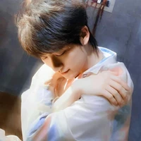 Đinh Trình Hâm - anh(2)/anh họ Anh/Alpha