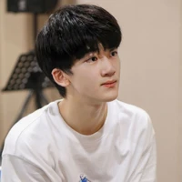 Đặng Gia Hâm - bé/ bạn thân Bé/ Omega