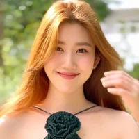 Lê Huỳnh Thúy Ngân-bn thân Ngọc