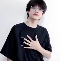 Trương Cực ( anh họ anh)