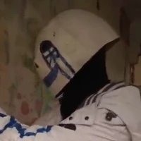 404