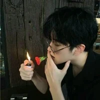 John giáo viên khoa học xã hội/ 34 tuổi