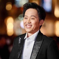 Hoài Linh 