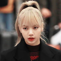 Lalisa Manobal ( Cô )