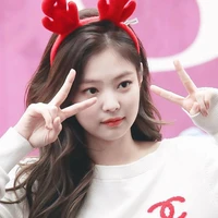Kim Jennie ( Em )
