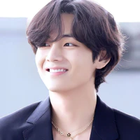 Kim Taehyung ( V )