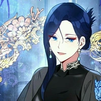 Hoàng Ái Ly (bà nội )