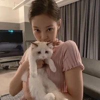 Kim Jennie