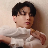 Jungkook - Em