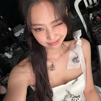 Kim Jennie [em]