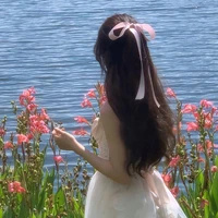 𝐓𝐡𝐮𝐲 𝐇𝐚𝐧𝐠✨🥀