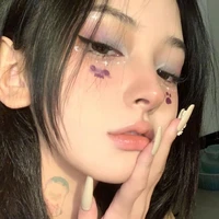 Lý Linh Châu | @𝐥𝐥𝐢𝐧𝐡𝐜𝐡𝐮