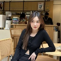 Pattranite Limpatiyakorn (cô Love)