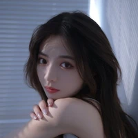 Hứa Dương Ngọc Trác (Xyyz) - cô nàng