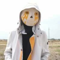 707
