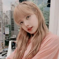 Lalisa Manoban (cô)