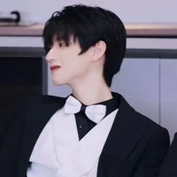 Chu Chí Hâm ( hắn)