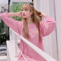 Lisa(mami các cậu)